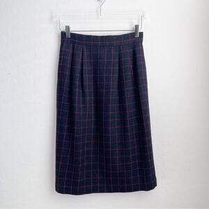 Vintage Breckinridge Wool Plaid Skirt Dark Grey Red Union Made in USA 5-6